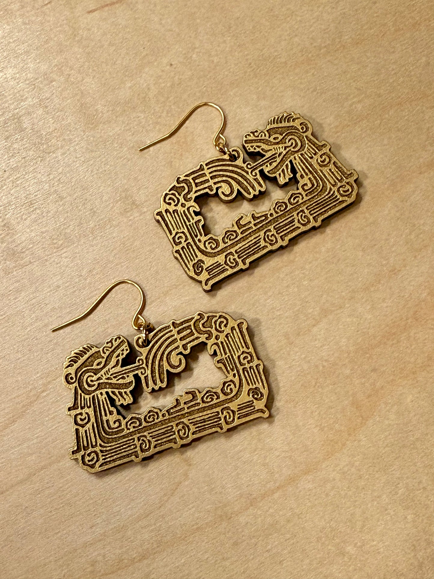Pendientes de Quetzalcoatl