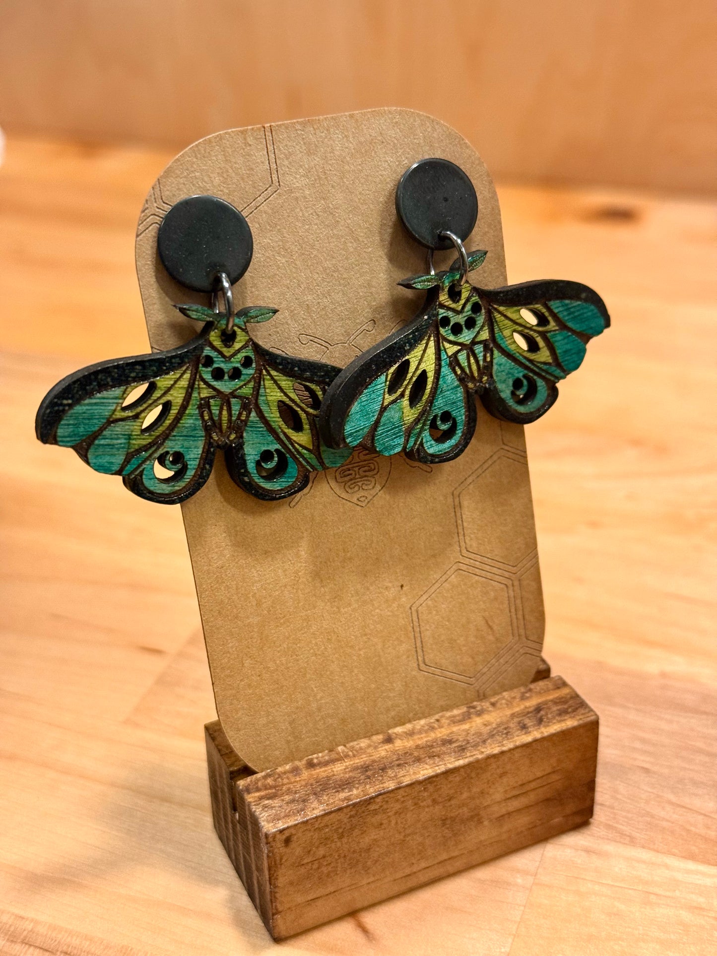 Pendientes de polilla