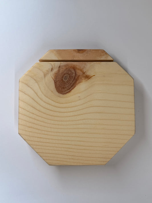 Pinewood Single Tarot Card Holder