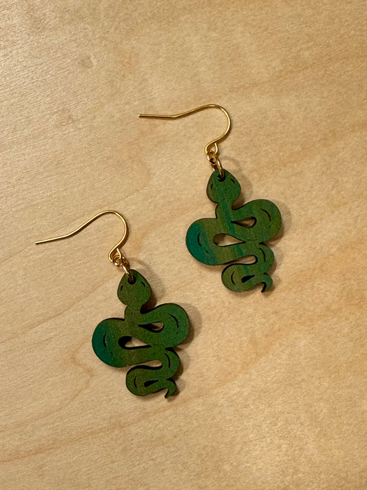 Pendientes de serpiente